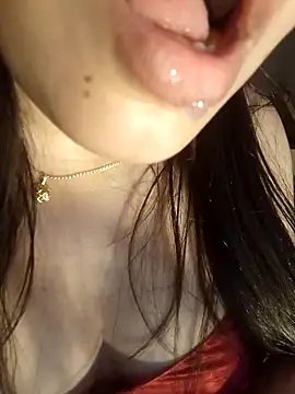 LONA-_-'s Live XXX Chat