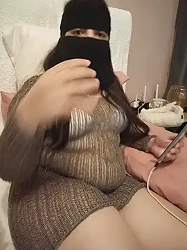 عرض كام Lara-_-28