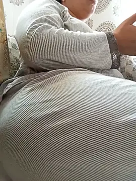 Lara-_-28 라이브 XXX 채팅