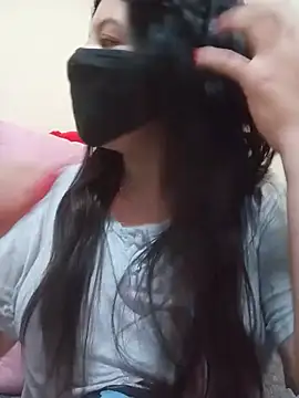 عرض كام Lara-_-28