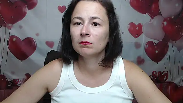 دردشة MarieSho الجنسية المباشرة