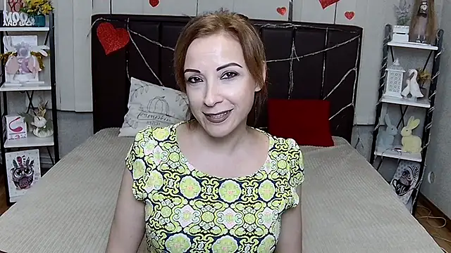 Онлайн чат XXX ElizabethSho