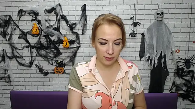 ElizabethSho's Live XXX Chat