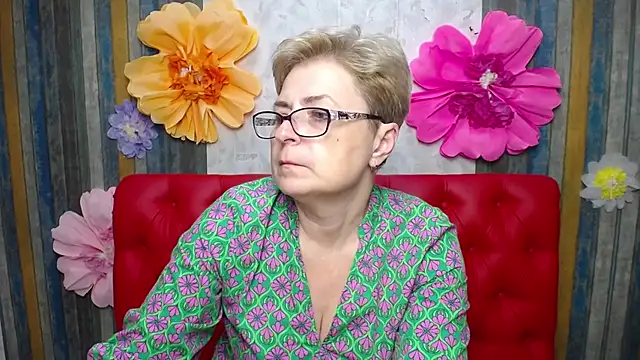 Czat XXX na żywo – EmiliaGree