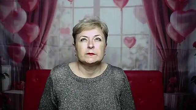 EmiliaGree's Live XXX Chat