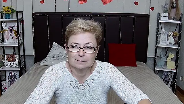 دردشة EmiliaGree الجنسية المباشرة