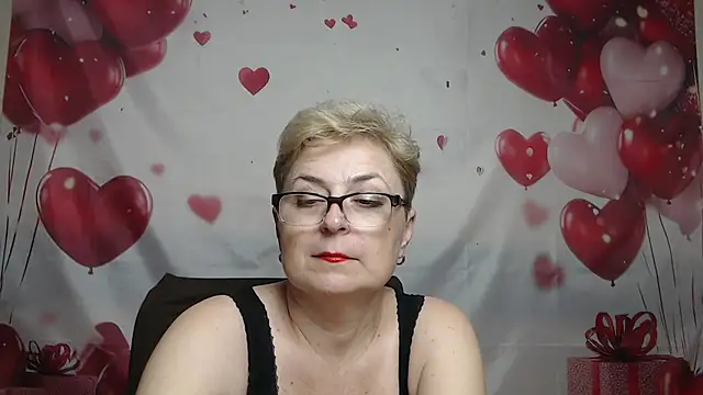 EmiliaGree – Live XXX-chat