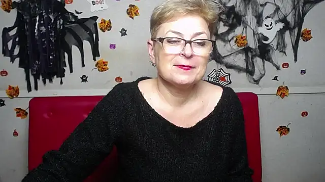 Chatroom XXX en direct de EmiliaGree