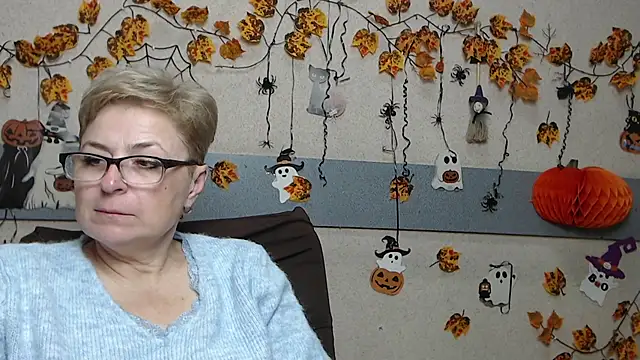 XXX chat uživo modela EmiliaGree