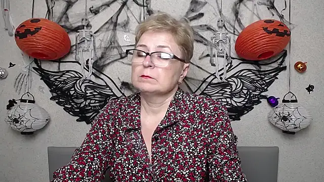EmiliaGree Live XXX-chat