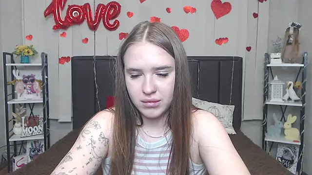 LauraHlot's Live XXX Chat