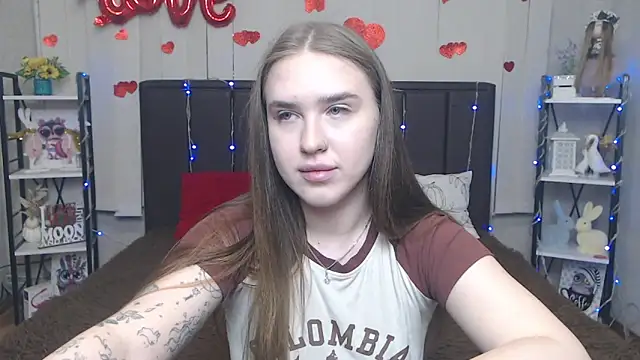 LauraHlot Chat XXX in diretta