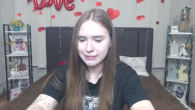LauraHlot's Live XXX Chat