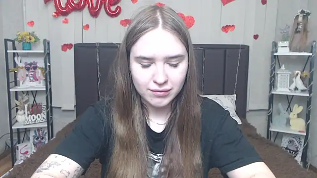 LauraHlot live XXX chat