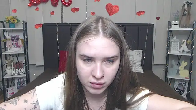 LauraHlot Adlı Modelin Canlı XXX Sohbeti