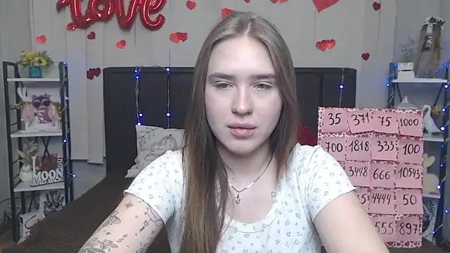 LauraHlot's Live XXX Chat