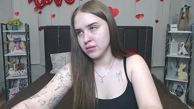 LauraHlot 现场XXX聊天