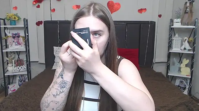 LauraHlotn Live chat-huone