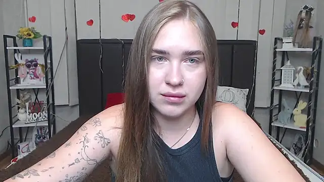 LauraHlot 现场XXX聊天