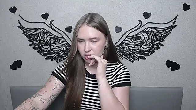 LauraHlot 现场XXX聊天