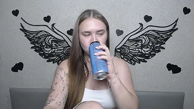 LauraHlot's Webcam Show