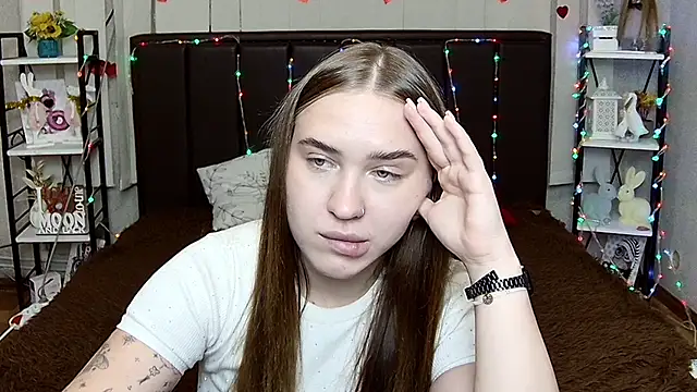 LauraHlot – live chatrum