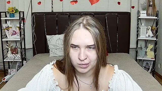 LauraHlot's Live XXX Chat