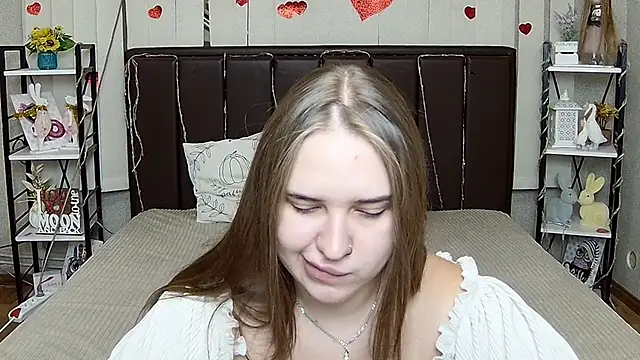 LauraHlot's Live XXX Chat