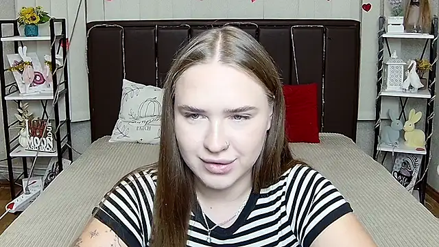 LauraHlot's Webcam Show