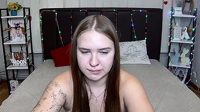 Chat +18 de LauraHlot ao vivo