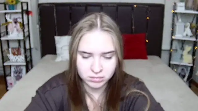 XXX chat uživo modela LauraHlot