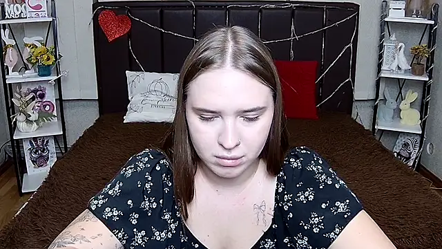 LauraHlot Chat XXX in diretta