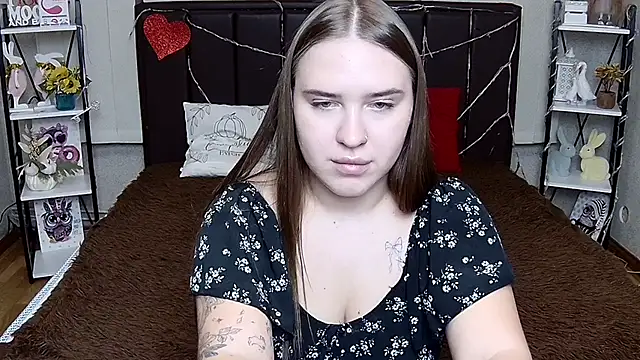 LauraHlot – Naživo XXX chat