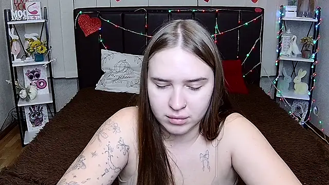 LauraHlot 现场XXX聊天