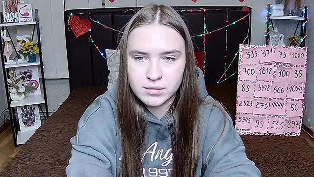 LauraHlot's Webcam Show