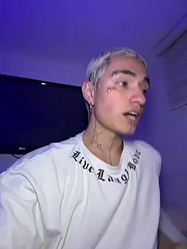 santikhalifan Webbikameraesitys