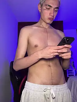 santikhalifa Webcam Show