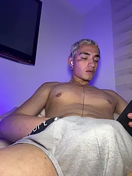 Webkamerová show santikhalifa