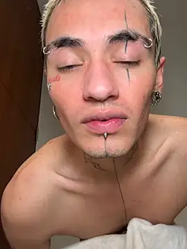 santikhalifa's Webcam Show