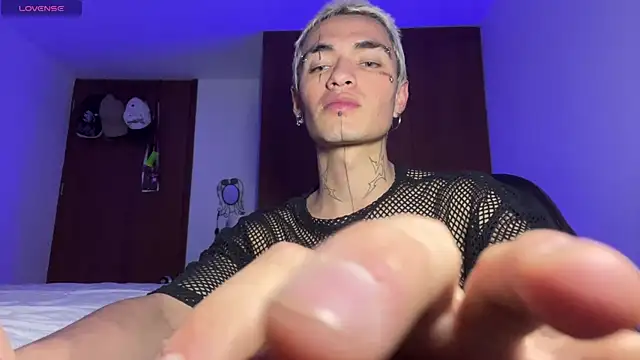 santikhalifa Шоу с уебкамера