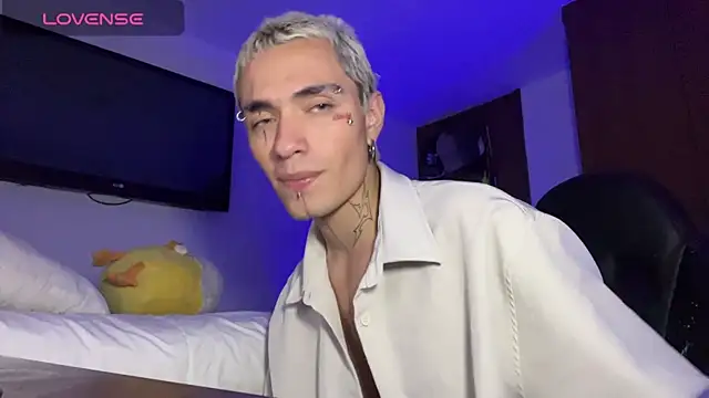 santikhalifa Шоу с уебкамера