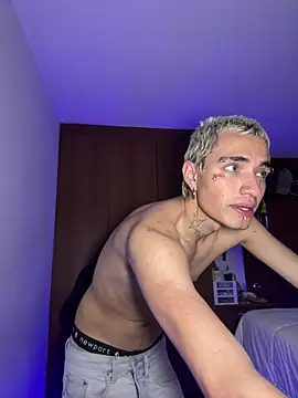 santikhalifa Webcam Show