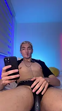 Webkamerová show santikhalifa
