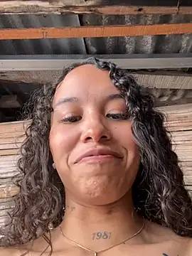 MarieLeonのウェブカメラショー