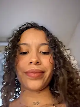 MarieLeon Live XXX Chat