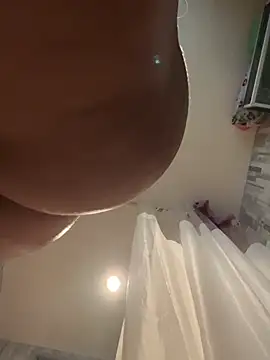 Chat +18 de MarieLeon ao vivo