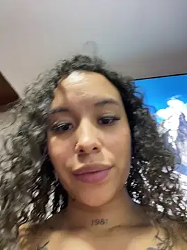 Czat XXX na żywo – MarieLeon