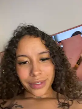 MarieLeon's Live XXX Chat