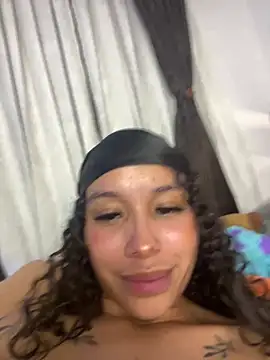 MarieLeon's Live XXX Chat
