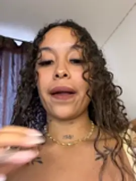 MarieLeon's Live XXX Chat